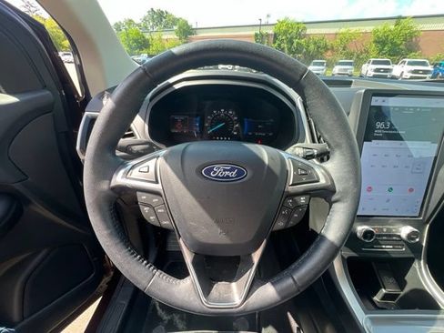 Used 2024 Ford Edge SEL w/ Convenience Package AWD/4WD image 34
