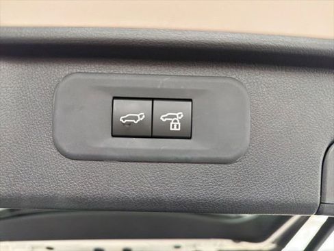 Used 2024 Toyota Grand Highlander Limited image 49