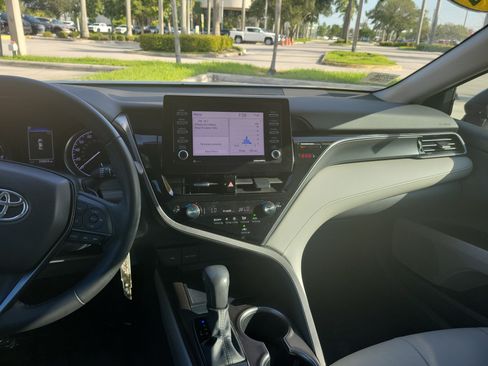 Certified 2023 Toyota Camry SE FWD image 17