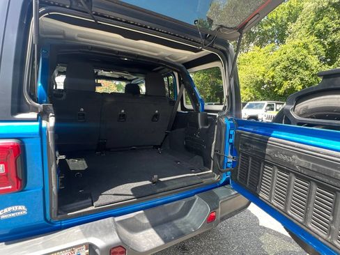 Used 2021 Jeep Wrangler Unlimited Sport AWD/4WD image 16
