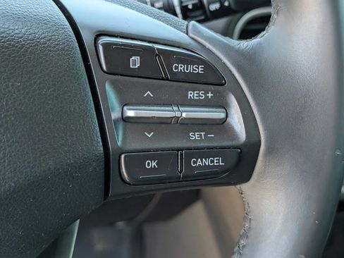 Used 2019 Hyundai Kona SEL FWD image 19