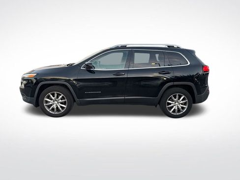 Used 2018 Jeep Cherokee Limited image 8
