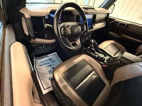 Used 2022 Ford Bronco Wildtrak AWD/4WD image 22