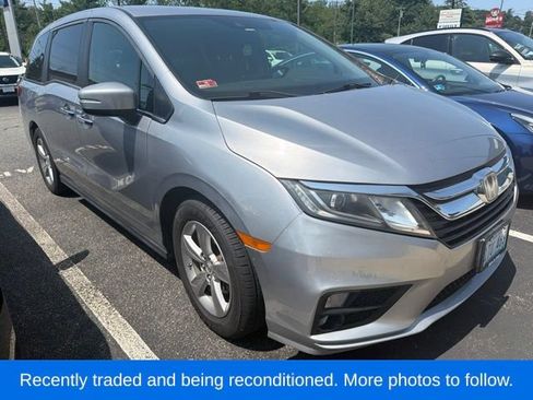 Used 2019 Honda Odyssey EX image 1