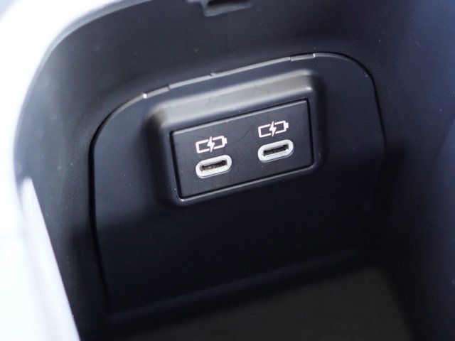 Certified 2024 Toyota RAV4 Adventure AWD/4WD image 38