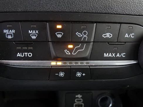 Used 2024 Ford Escape Active image 25