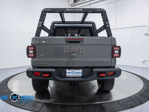 Used 2021 Jeep Gladiator Rubicon image 6