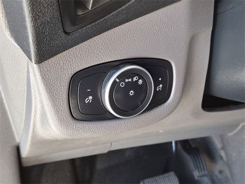 Used 2022 Ford Transit Connect XL image 27