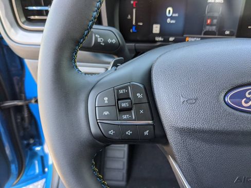 New 2026 Ford Maverick Lobo AWD/4WD image 29