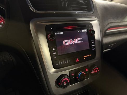 Used 2016 GMC Acadia SL image 17