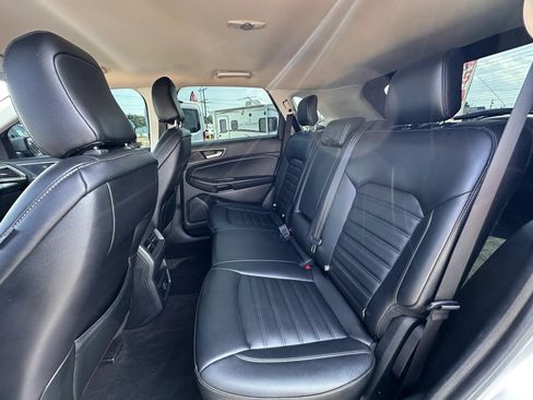 Used 2020 Ford Edge SEL FWD image 16