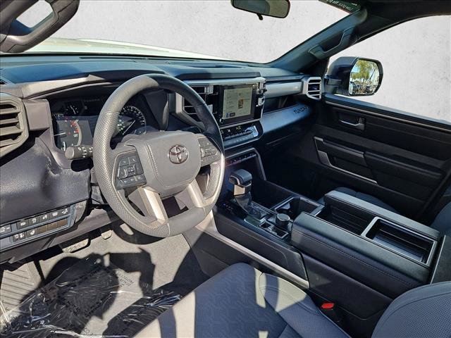 Used 2025 Toyota Tundra SR5 w/ SR5 Premium Package AWD/4WD image 10