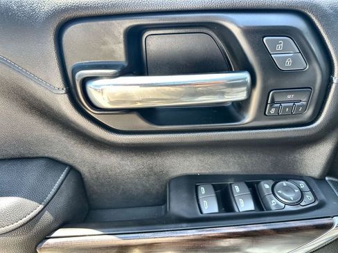 Used 2022 GMC Sierra 1500 SLT RWD image 22