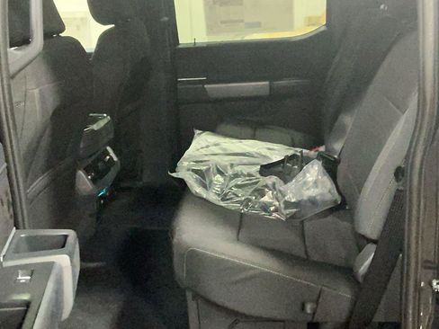 New 2025 Ford F150 XLT w/ Equipment Group 302A MID image 15