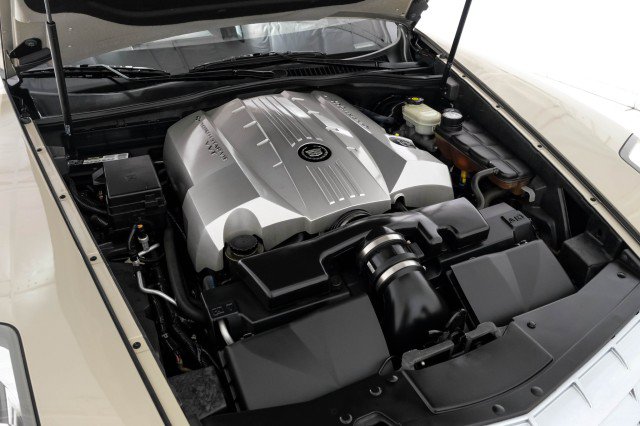 Used 2006 Cadillac XLR RWD image 57