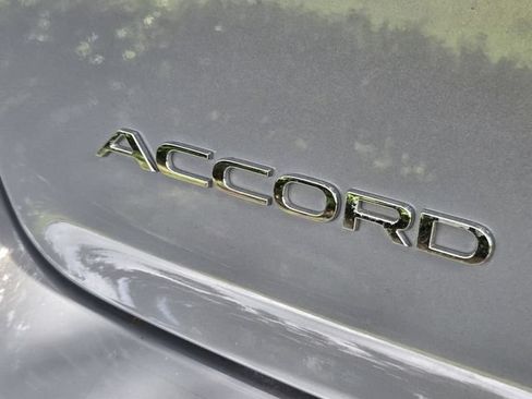 Used 2024 Honda Accord Sport image 11