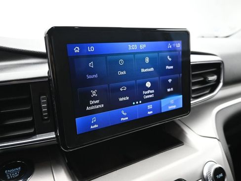 Certified 2022 Ford Explorer XLT w/ Equipment Group 202A image 15