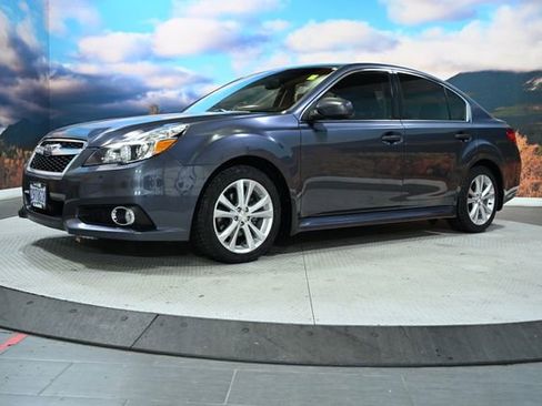 Used 2014 Subaru Legacy 2.5i Limited w/ Moonroof Package image 3