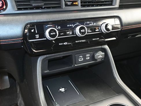 Certified 2025 Honda Pilot TrailSport image 22