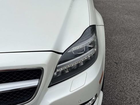 Used 2014 Mercedes-Benz CLS 550 4MATIC image 9