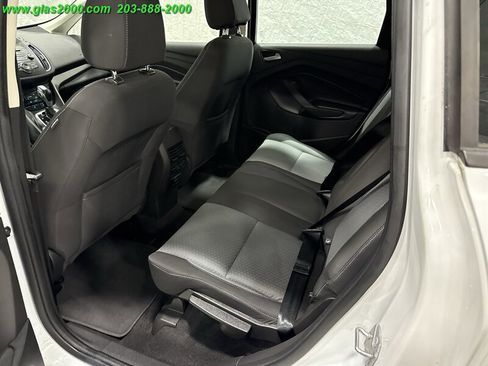 Used 2017 Ford C-MAX SE image 9