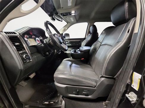 Used 2018 RAM 2500 Laramie w/ Sport Appearance Group image 9