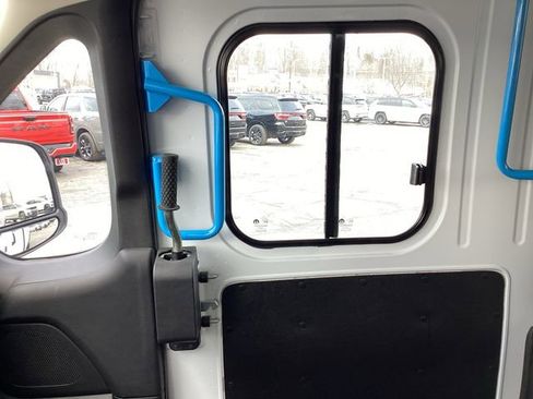 New 2024 RAM ProMaster 3500 w/ Delivery Van Package image 22