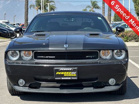 Used 2009 Dodge Challenger SRT8 w/ SRT Option Group II image 9