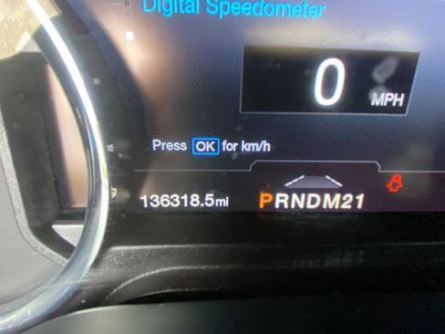 Used 2019 Ford F250 Platinum w/ Platinum Ultimate Package AWD/4WD image 10