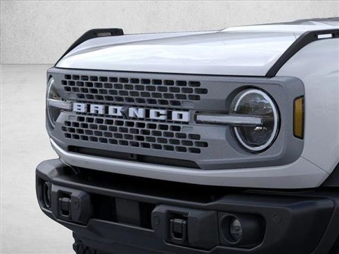New 2025 Ford Bronco Badlands AWD/4WD image 19