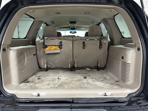 Used 2006 Chevrolet Tahoe LS w/ Smart Select Package image 22