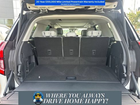New 2027 Ford Expedition Platinum w/ Driver's Package RWD image 28