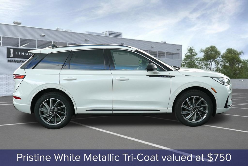 New 2026 Lincoln Corsair Grand Touring AWD/4WD image 3