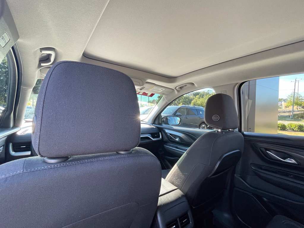 Used 2022 GMC Terrain SLE w/ Driver Convenience Package FWD image 27