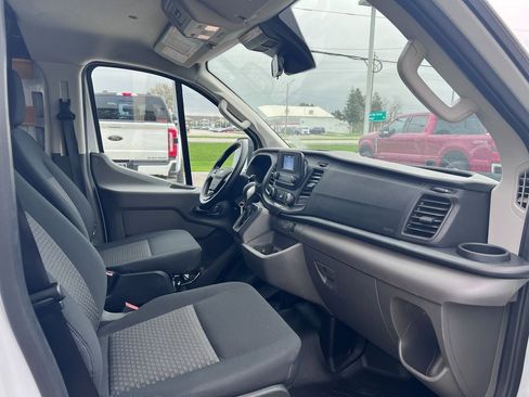 Certified 2025 Ford Transit 250 Low Roof w/ Exterior Upgrade Package RWD image 15