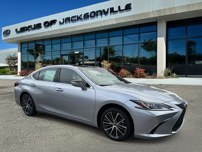 New 2025 Lexus ES 350 w/ Premium Package