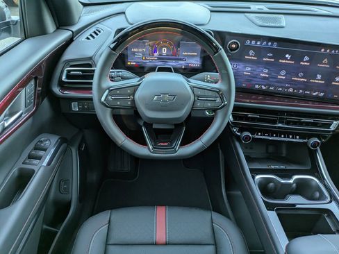 New 2026 Chevrolet Traverse RS FWD image 18