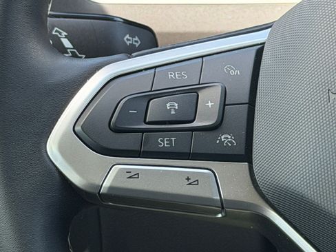 Certified 2024 Volkswagen Tiguan S FWD image 16