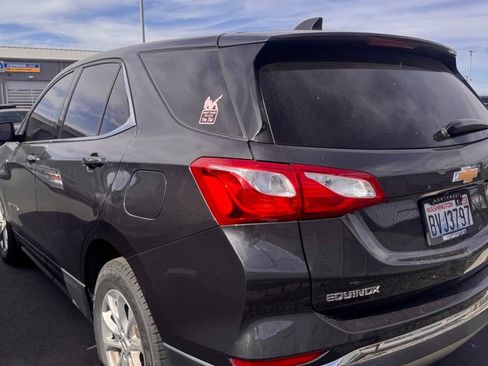 Used 2019 Chevrolet Equinox LT AWD/4WD image 2