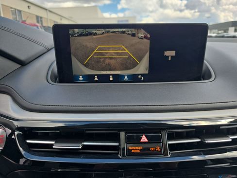 Used 2023 Acura MDX SH-AWD w/ Technology Package image 26