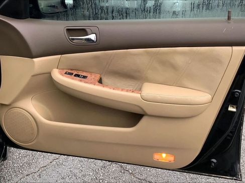 Used 2003 Honda Accord EX image 22