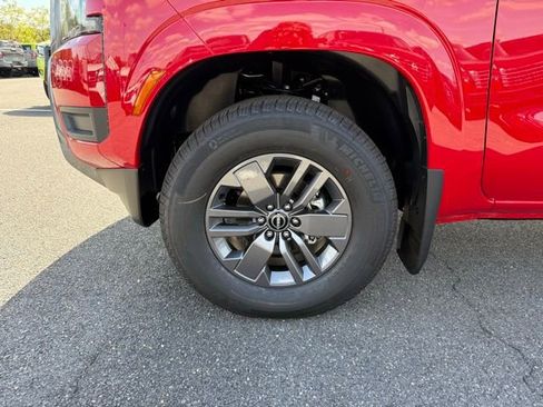 New 2026 Nissan Frontier SV w/ SV Convenience Package image 9