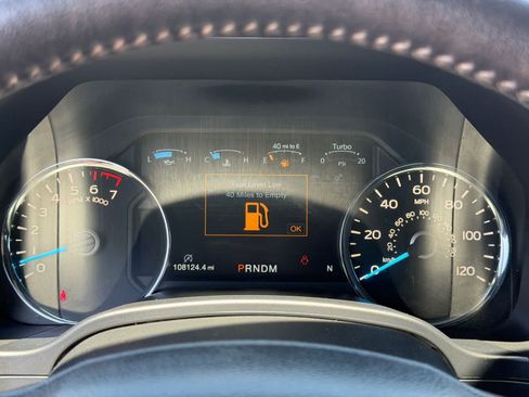 Used 2019 Ford F150 Lariat w/ Equipment Group 502A Luxury AWD/4WD image 23