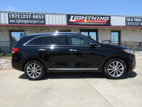 Used 2016 Kia Sorento SX FWD image 5