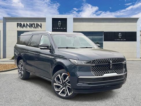 New 2026 Lincoln Navigator L Reserve AWD/4WD image 1