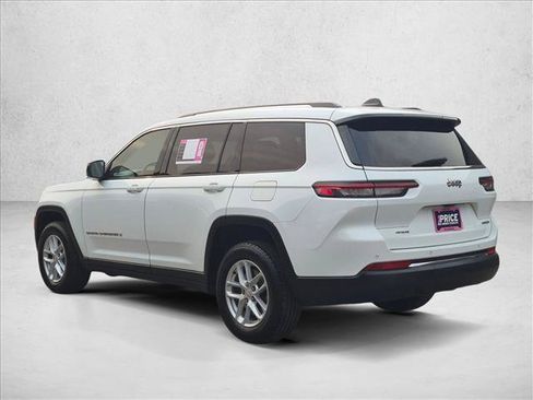 Used 2023 Jeep Grand Cherokee L Laredo AWD/4WD image 7
