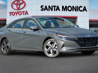 Used 2023 Hyundai Elantra SEL w/ Convenience Package