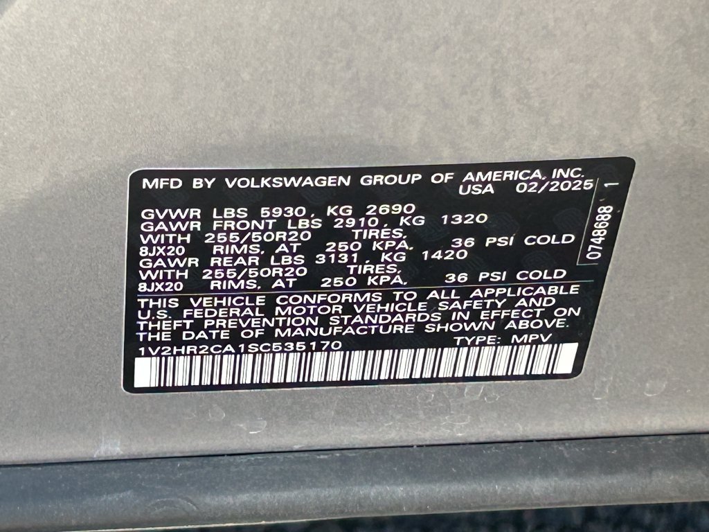 Used 2025 Volkswagen Atlas SE AWD/4WD image 40