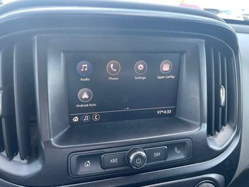 Used 2020 Chevrolet Colorado W/T w/ WT Convenience Package RWD image 11