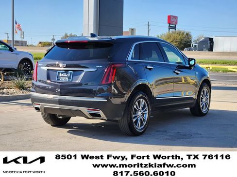 Used 2023 Cadillac XT5 Premium Luxury w/ Technology Package FWD image 4